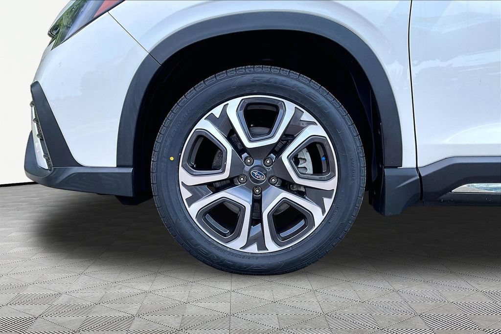 Used 2023 Subaru Ascent Limited w/ Technology Package AWD/4WD image 26