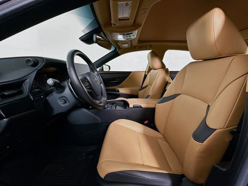 Used 2023 Lexus ES 350 w/ Premium Package image 13