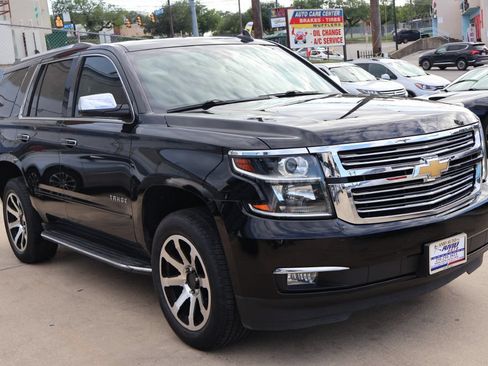 Used 2015 Chevrolet Tahoe LTZ RWD image 1