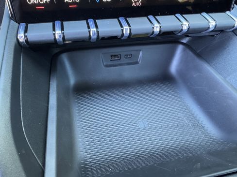 New 2026 GMC Terrain AT4 w/ Convenience Package III image 25