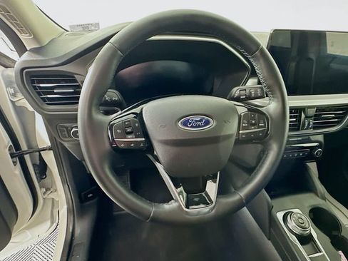 Certified 2024 Ford Escape Platinum AWD/4WD image 16