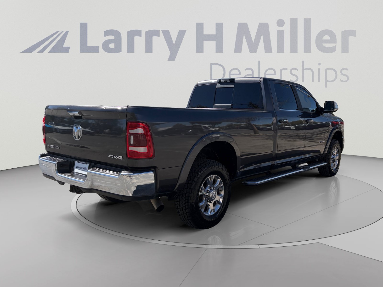 Used 2021 RAM 3500 Laramie w/ Safety Group AWD/4WD image 5