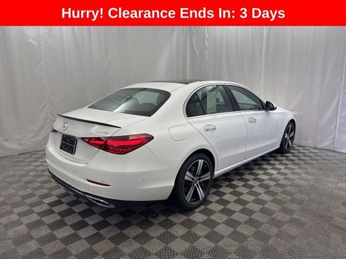 Used 2025 Mercedes-Benz C 300 4MATIC Sedan image 3