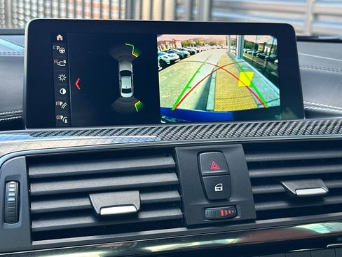 Used 2018 BMW M3 Base image 23