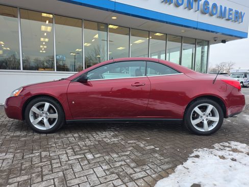 Used 2008 Pontiac G6 GT w/ Sport Package image 2