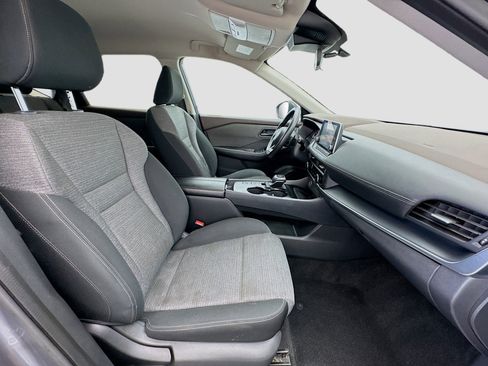 Used 2021 Nissan Rogue S FWD image 19