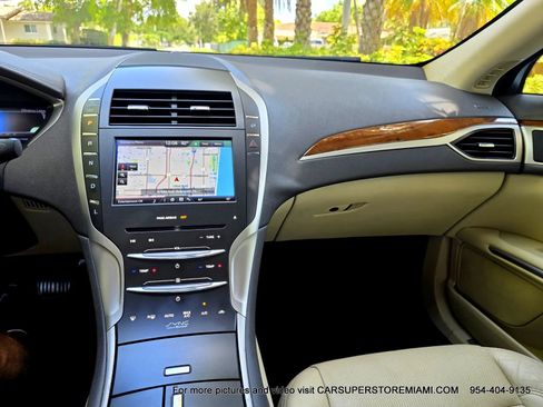 Used 2014 Lincoln MKZ Hybrid w/ Equipment Group 202A Reserve FWD image 31