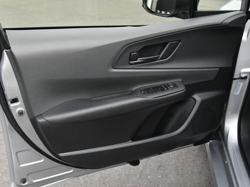 Used 2024 Toyota Prius LE image 13