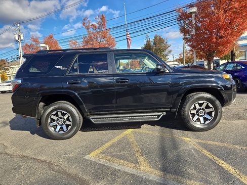 Used 2023 Toyota 4Runner TRD Off-Road Premium image 7