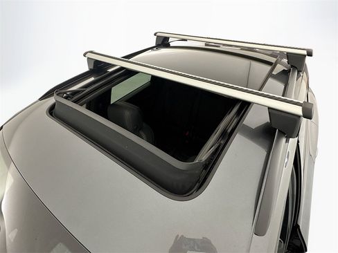 Used 2024 Audi SQ5 Prestige image 23