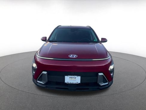 Used 2025 Hyundai Kona SEL image 8