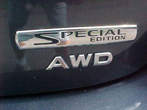 Used 2013 Nissan Rogue S w/ Special Edition Pkg AWD/4WD image 11