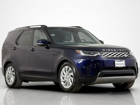 Used 2023 Land Rover Discovery S AWD/4WD image 7