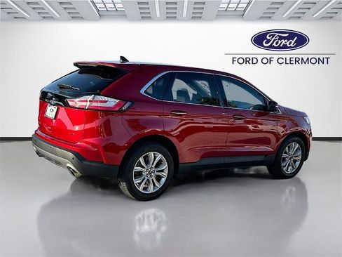 Certified 2024 Ford Edge Titanium image 5