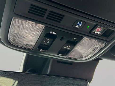 Used 2024 Honda Passport Black Edition image 25