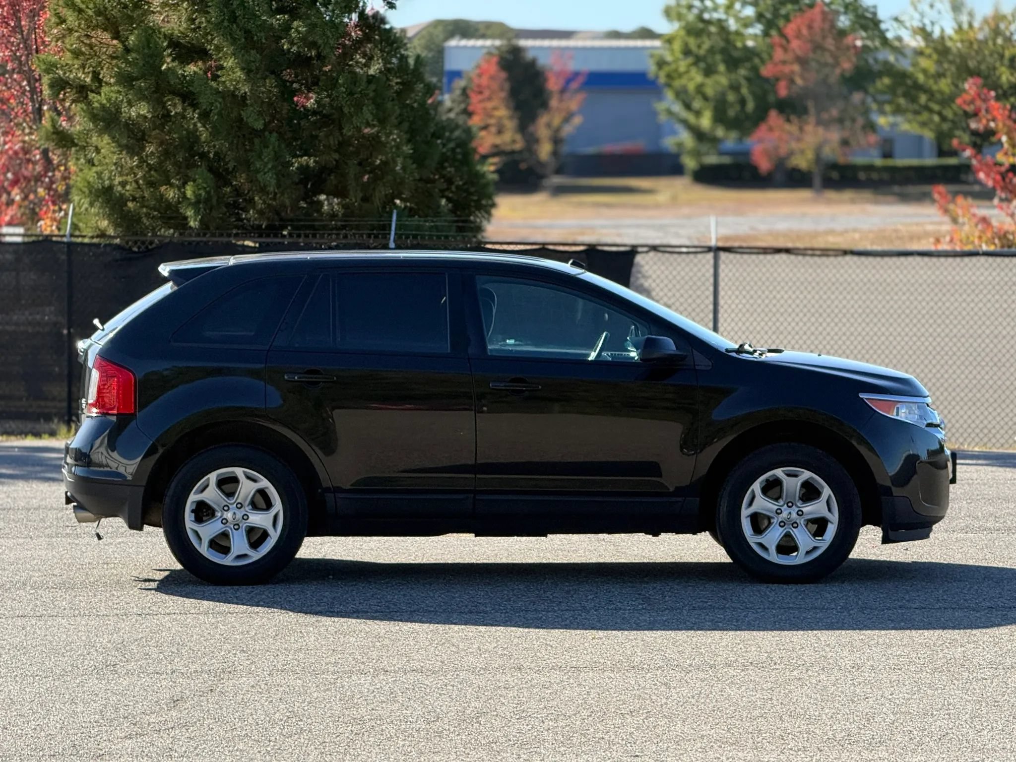 Used 2014 Ford Edge SEL w/ Equipment Group 205A AWD/4WD image 7