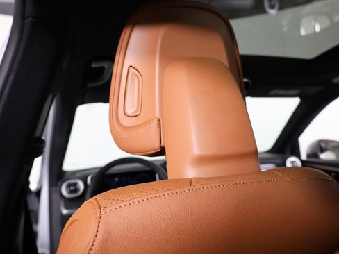 Certified 2026 Mercedes-Benz GLC 300 4MATIC image 32