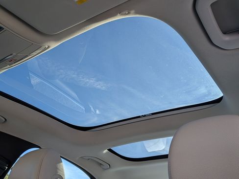 Used 2022 Mercedes-Benz E 350 4MATIC Sedan image 30