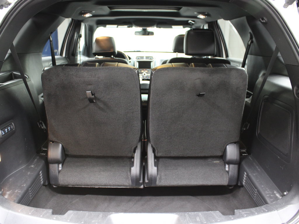 Used 2016 Ford Explorer Platinum AWD/4WD image 43