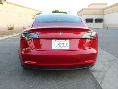 Used 2018 Tesla Model 3 Long Range image 14