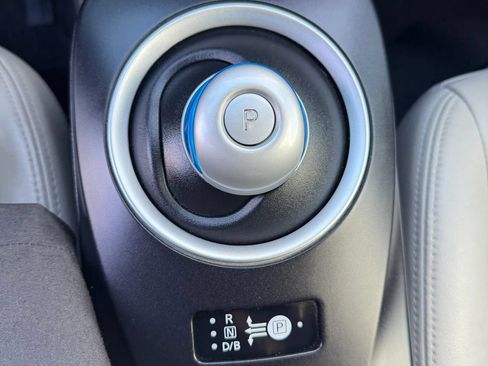 Used 2015 Nissan Leaf S w/ Charge Package FWD image 9