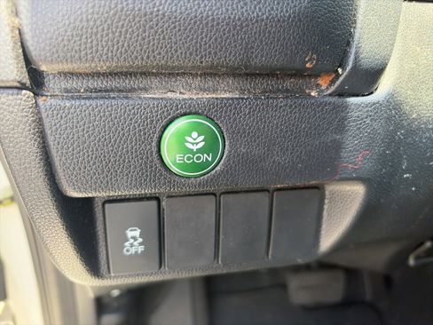Used 2020 Honda Fit LX image 13