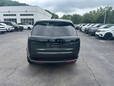 Certified 2025 Land Rover Range Rover SE AWD/4WD image 6
