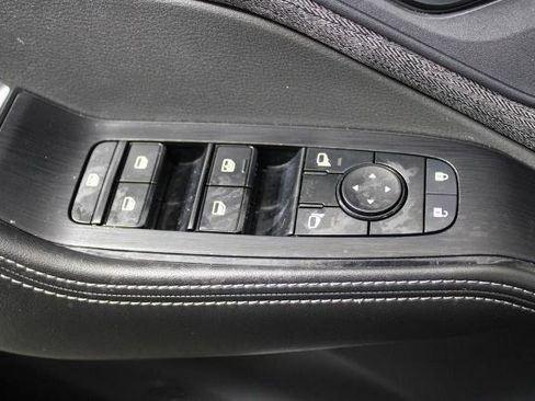 Certified 2022 Nissan Rogue SV FWD image 23