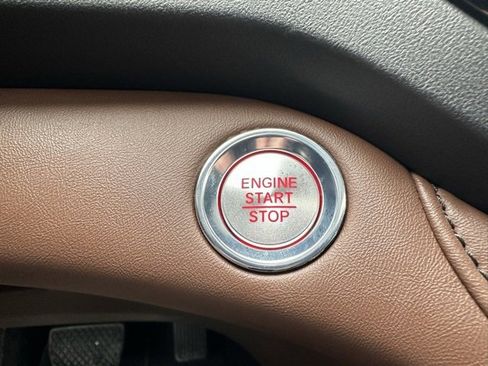 Used 2020 Acura RDX AWD w/ Technology Package image 32