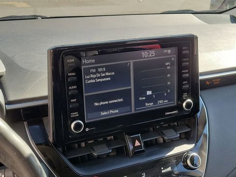 Used 2022 Toyota Corolla LE image 27