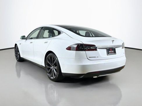 Used 2014 Tesla Model S 85 RWD image 5