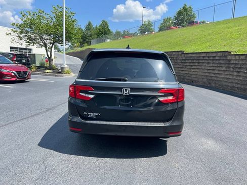 Used 2024 Honda Odyssey EX-L image 5