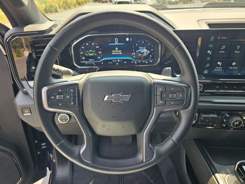 Used 2023 Chevrolet Silverado 1500 ZR2 w/ Technology Package AWD/4WD image 21