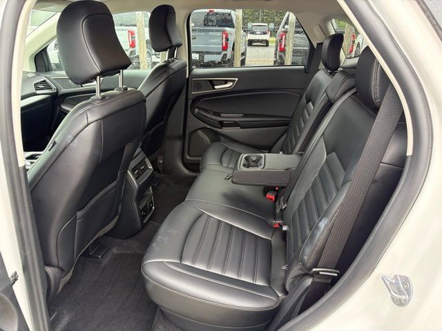 Used 2024 Ford Edge SEL w/ Convenience Package AWD/4WD image 11