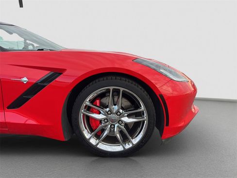 Used 2015 Chevrolet Corvette Stingray Coupe w/ 3LT Preferred Equipment Group image 23