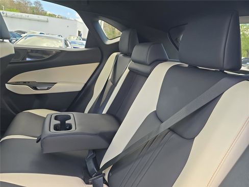 Used 2024 Lexus NX 250 w/ Towing Package (2000 Lbs) image 11