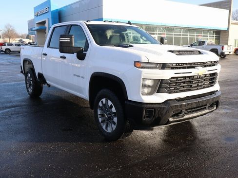 New 2026 Chevrolet Silverado 2500 Custom w/ Custom Value Package image 2