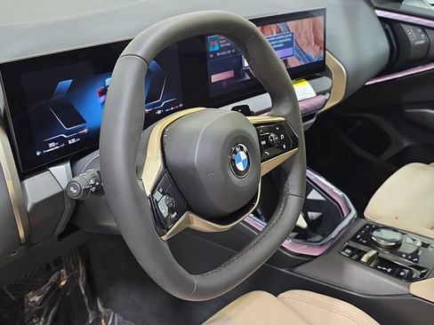 Used 2025 BMW X3 xDrive30i w/ Convenience Package AWD/4WD image 12