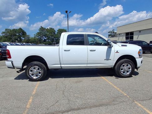 Certified 2024 RAM 2500 Laramie w/ Safety Group AWD/4WD image 32