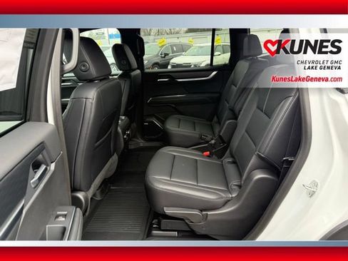 New 2026 GMC Acadia Elevation w/ Black Edition AWD/4WD image 15