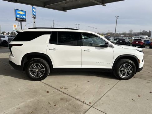 Certified 2024 Chevrolet Traverse LT w/ Trailering Package image 4