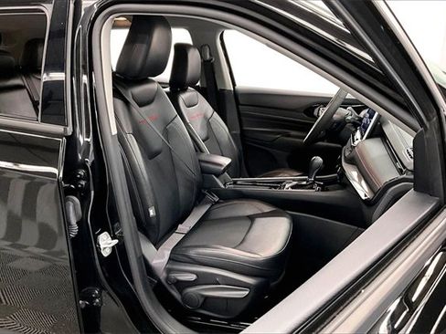 Used 2022 Jeep Compass Trailhawk image 7