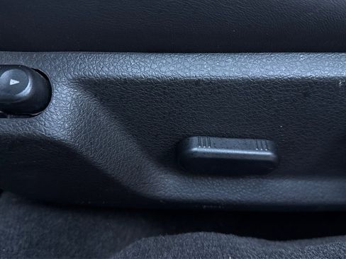 Used 2011 Ford Mustang GT Premium w/ Electronics Pkg image 41