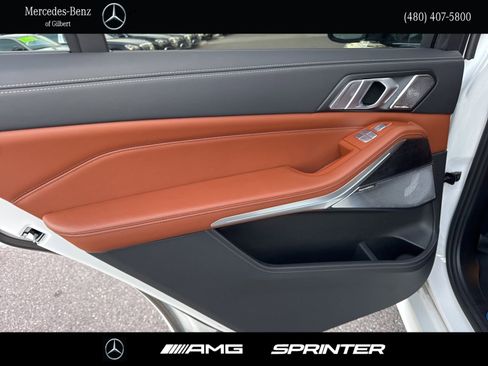 Used 2025 BMW ALPINA XB7 image 21