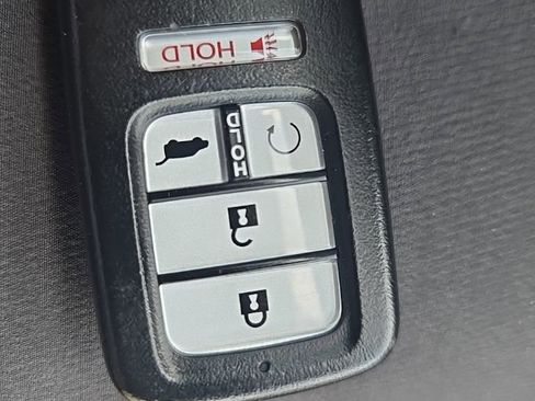 Used 2019 Honda CR-V Touring image 46