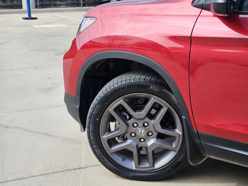 Used 2023 Honda Passport EX-L image 5