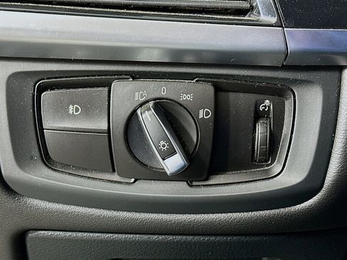 Used 2017 BMW X5 xDrive35d image 17