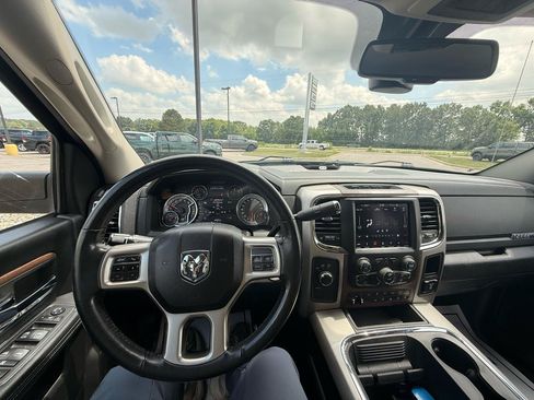 Used 2018 RAM 3500 Laramie AWD/4WD image 16