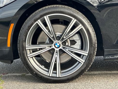 Used 2024 BMW 330i Sedan w/ Convenience Package image 27