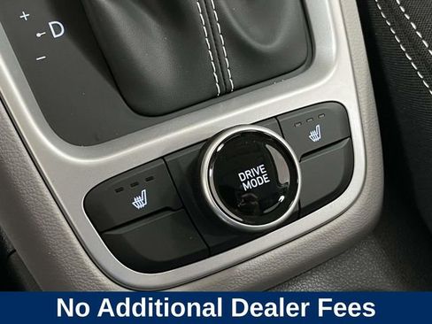 New 2026 Hyundai Venue SEL FWD image 24